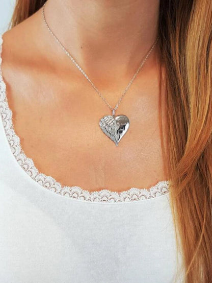 Slogan Detail Wing & Heart Charm Necklace