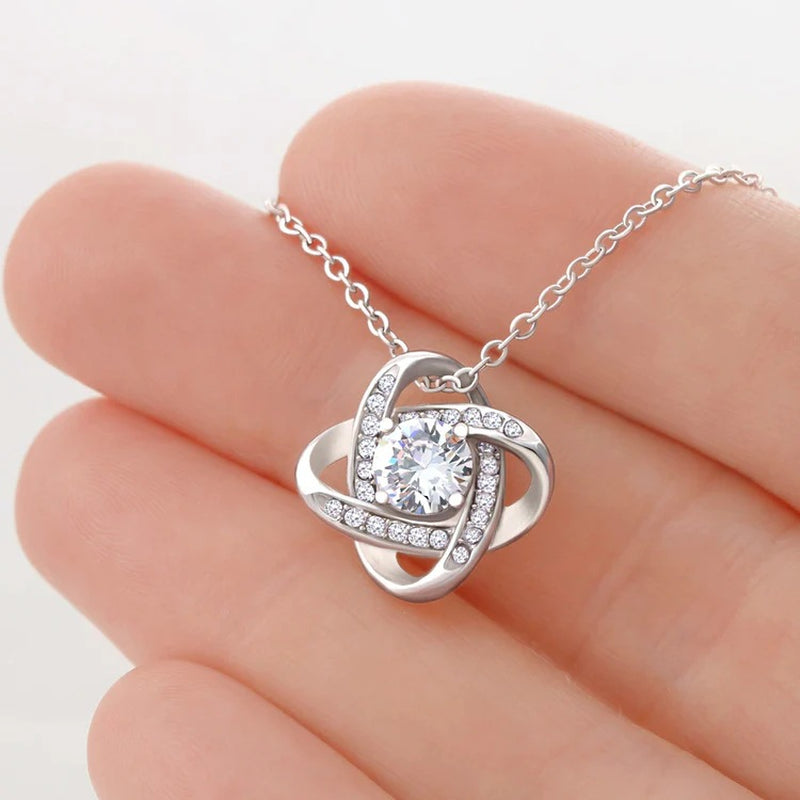 Micro Set round Bag Carat Diamond Clavicle Chain