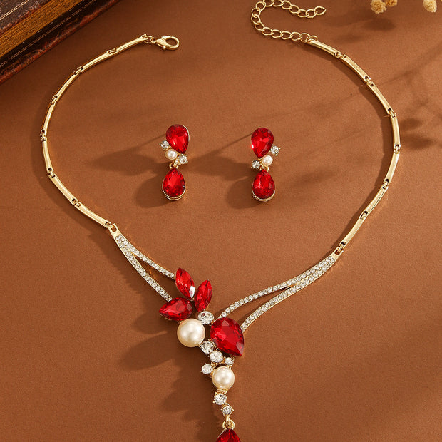 Indian-Inspired Pearl Wedding Jewelry Set