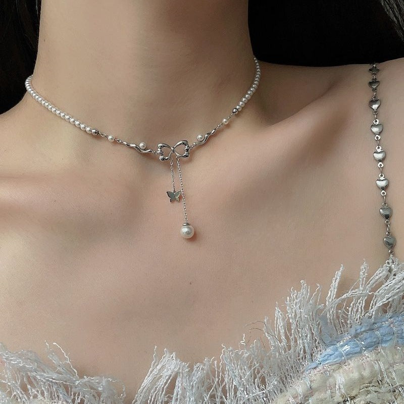 Minimalist Pearl Bow Necklace