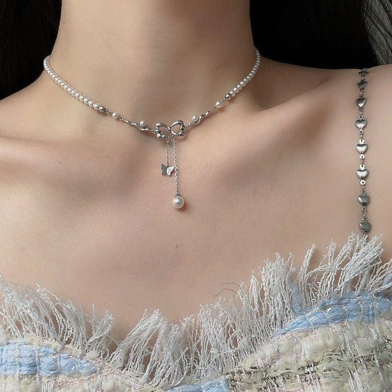 Minimalist Pearl Bow Necklace