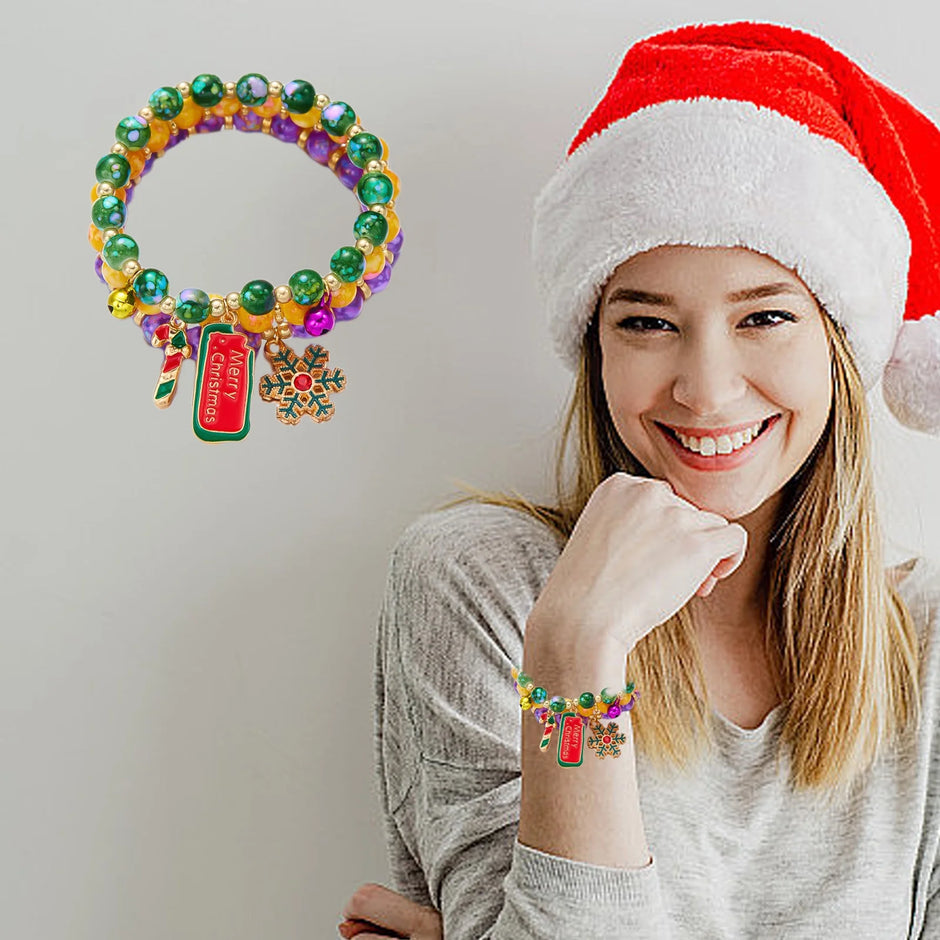 Jilgteok Christmas Bracelet T Santa Claus Snowflake Christmas Tree Beaded Stretch Bracelet Multicolor Jingle Bell Reindeer Charm Bracelets for Women Girls Kids Xmas Holiday Costume Jewelry(3Pcs)