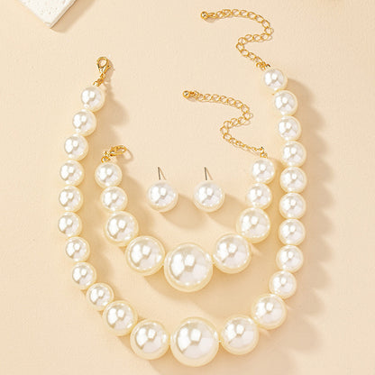 French Retro Fresh Water Pearl Earrings Bracelet and Necklace Set