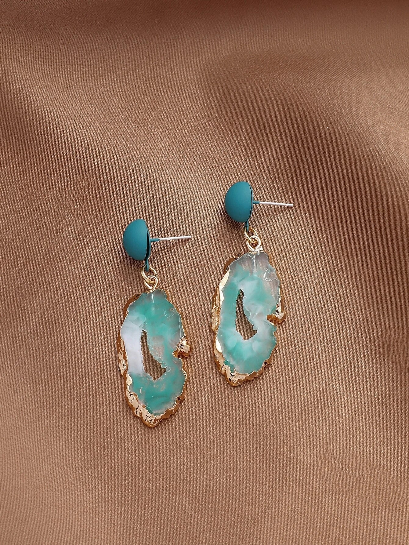 Andkiss Resin Drop Earrings