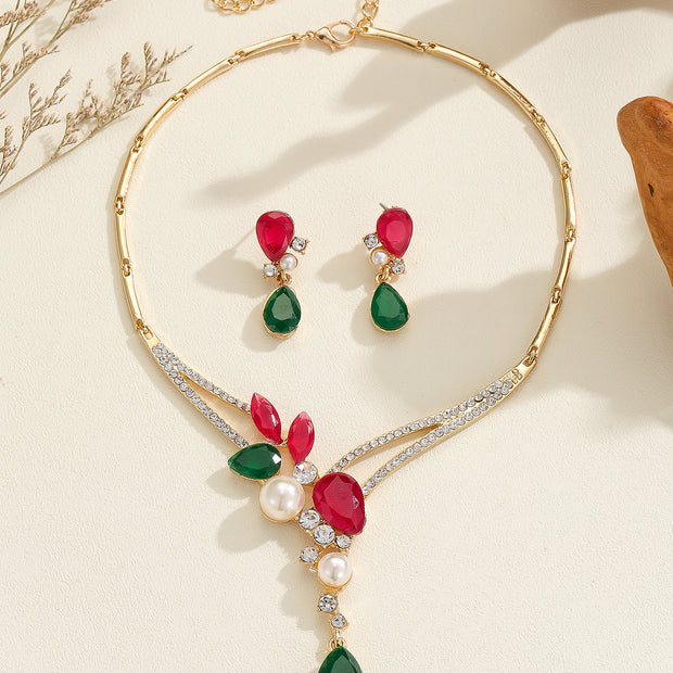 Indian-Inspired Pearl Wedding Jewelry Set