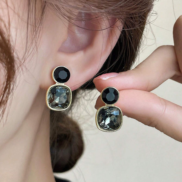 Andkiss 1Pair Square Shaped Cubic Zirconia Stud Earrings