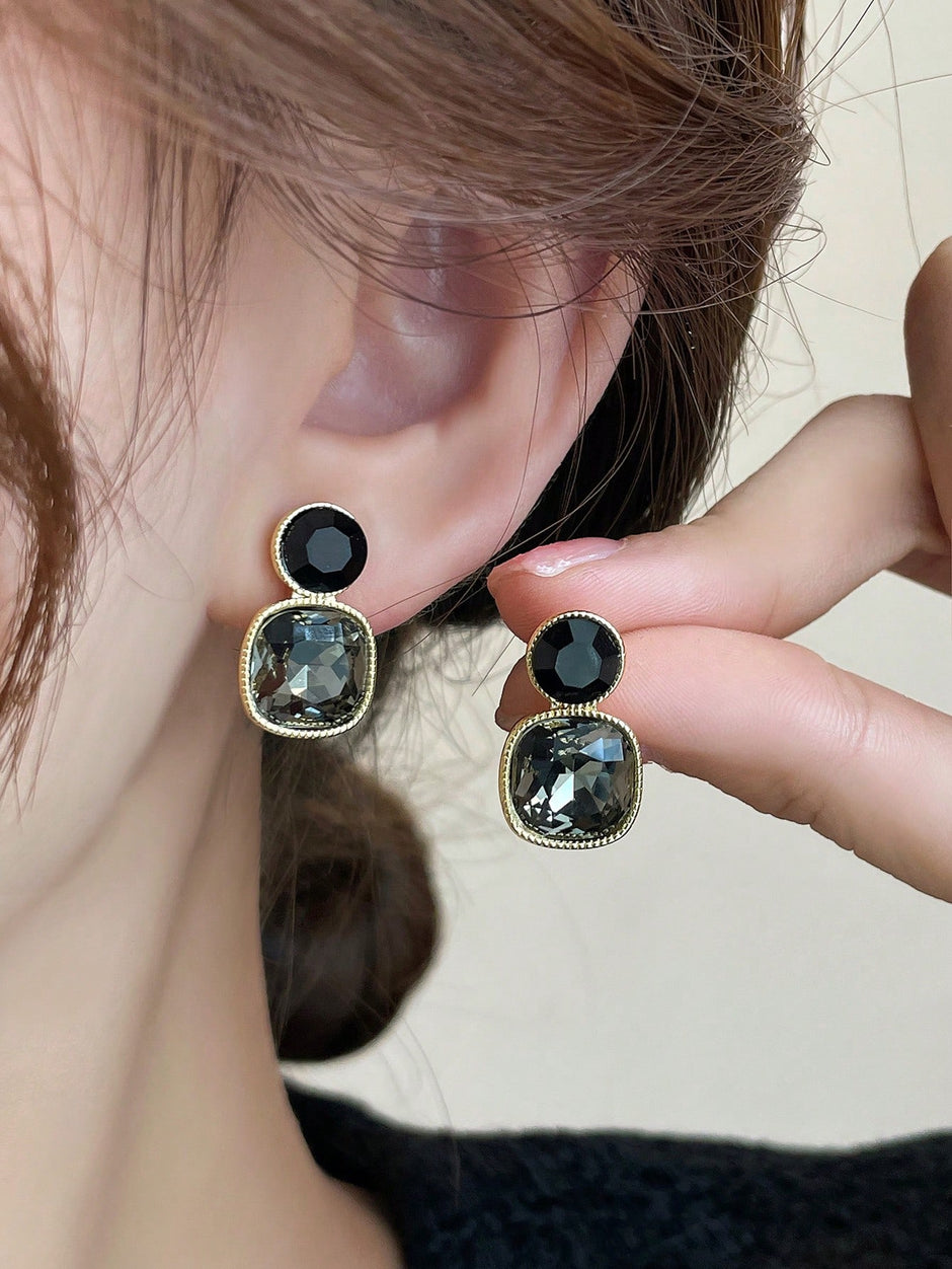 Andkiss 1Pair Square Shaped Cubic Zirconia Stud Earrings