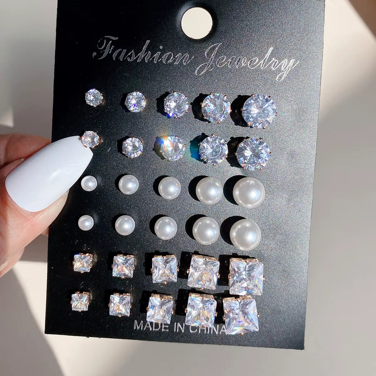 15 Pcs of Earrings Simple Basic Geometric Type Sixclaw Crystal Zircon Earrings Set Retro Temperament Fake-Pearl Earrings