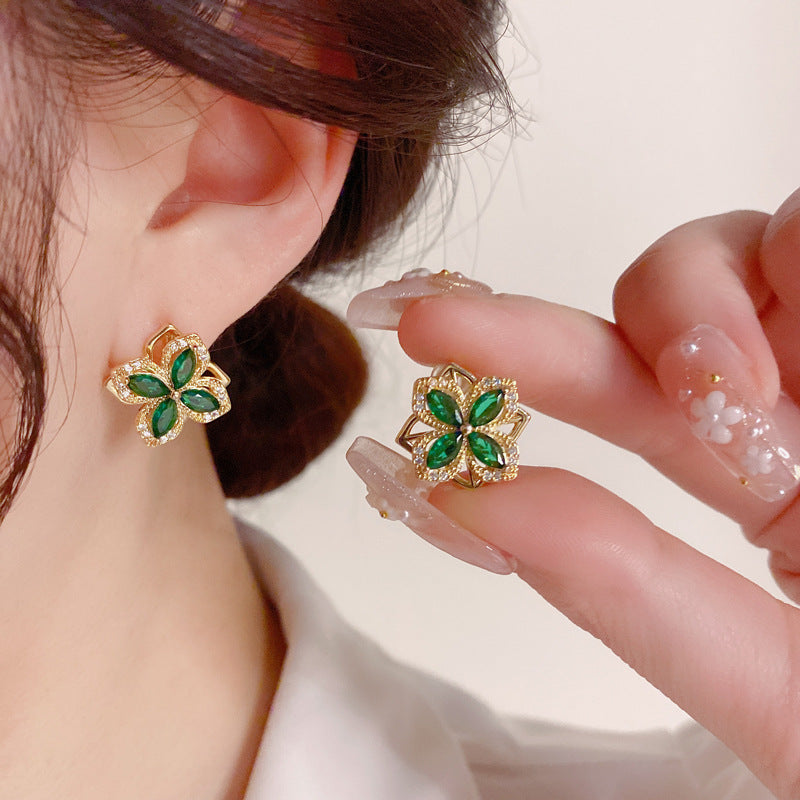 Green Zircon Rotating Four-Leaf Clover Earrings
